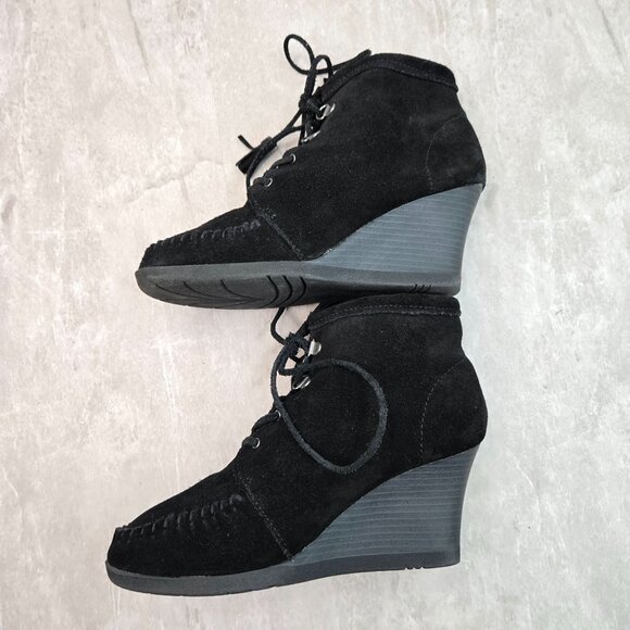 Minnetonka Ankle Booties 7.5 Black Suede Short Comfort Chukka Desert Shoe Boots - Picture 6 of 12